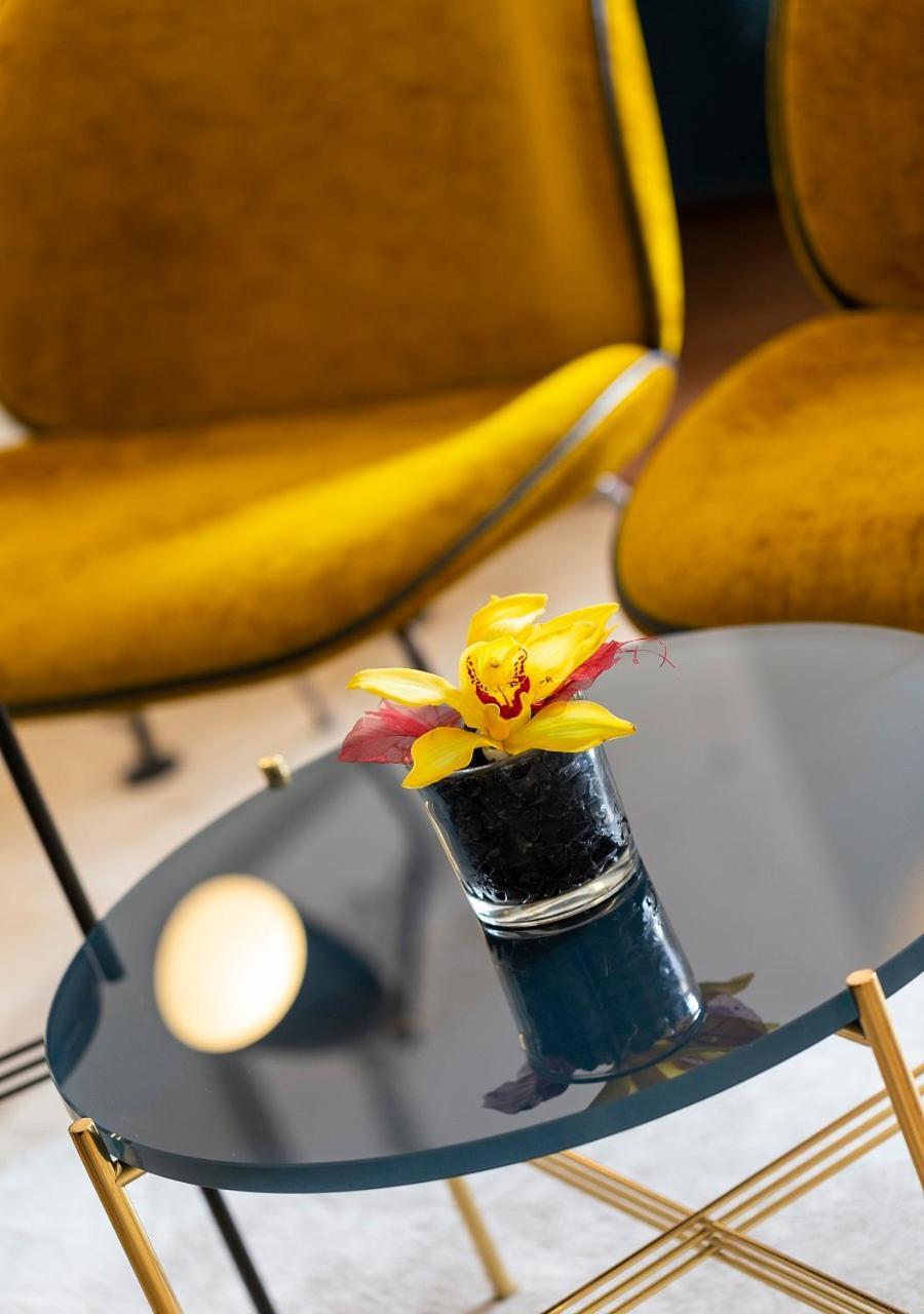 Le Moulin De Valaurie Hotel ภายนอก รูปภาพ
